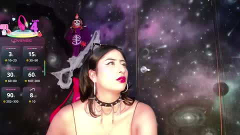 Cristal de Leon online show from October 4, 6:28 pm