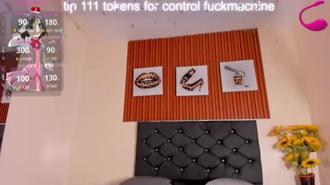 Snapshot of cristale69 chatting on October 8, 2:42 am cristale69 online show from October 8, 2:42 am