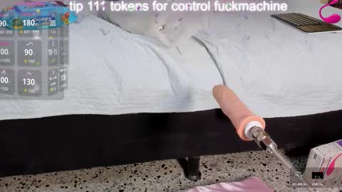 Snapshot of cristale69 chatting on January 9, 2:25 am cristale69 online show from January 9, 2:25 am