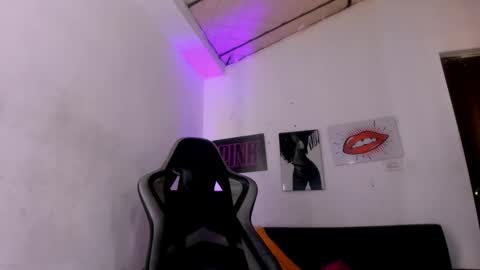 cristal miller online show from March 27, 3:01 pm