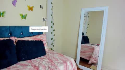 cristal walker online show from September 14, 10:25 am