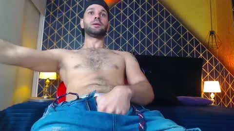 Snapshot of cristian_hot9 chatting on February 7, 5:29 pm cristian hot9 online show from February 7, 5:29 pm