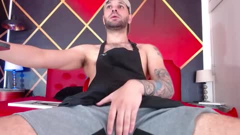 Snapshot of cristian_hot9 chatting on September 21, 4:41 pm cristian hot9 online show from September 21, 4:41 pm