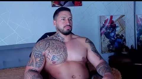 Snapshot of cristian_walker chatting on April 24, 11:34 am cristian walker online show from April 24, 11:34 am
