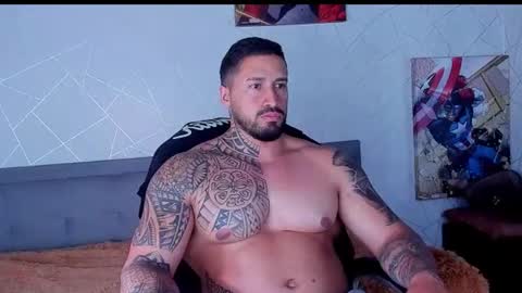 Snapshot of cristian_walker chatting on April 25, 1:41 pm cristian walker online show from April 25, 1:41 pm