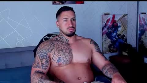 Snapshot of cristian_walker chatting on April 30, 11:38 am cristian walker online show from April 30, 11:38 am