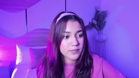 C R I S T I N online show from March 23, 3:49 pm