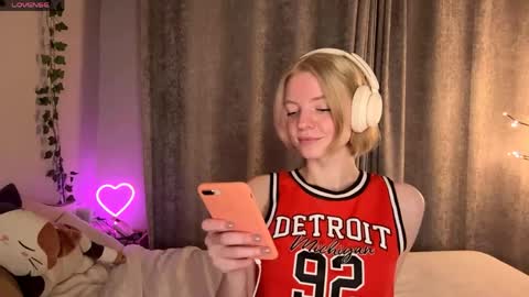 Marry online show from May 14, 6:37 pm