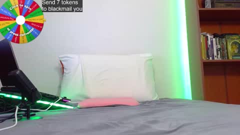 Tell me God  independent model show your respect at all times online show from February 7, 12:36 am