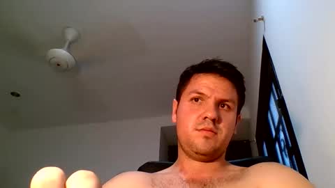 cristopher3042 online show from March 17, 10:57 pm