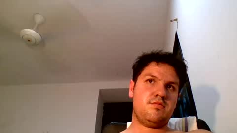 Snapshot of cristopher3042 chatting on July 6, 11:18 pm cristopher3042 online show from July 6, 11:18 pm