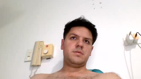Snapshot of cristopher3042 chatting on July 17, 3:57 am cristopher3042 online show from July 17, 3:57 am
