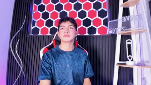 Cristopher  online show from March 31, 8:53 pm