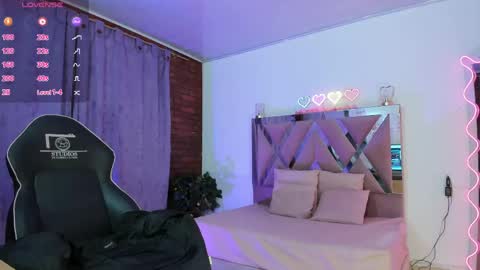 cristy_tay online show from April 25, 1:41 pm