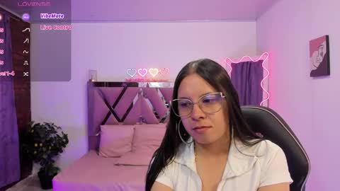 cristy_tay online show from May 2, 11:37 am