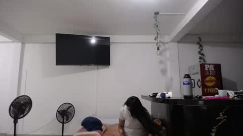 Snapshot of crisyoha4020 chatting on October 25, 10:59 pm crisyoha4020 online show from October 25, 10:59 pm