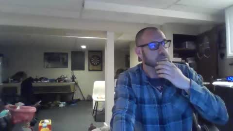 billybasement online show from April 19, 4:01 am