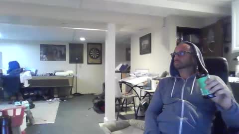 billybasement online show from June 7, 2:16 am