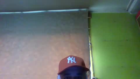 Snapshot of crmperez chatting on September 12, 6:19 pm crmperez online show from September 12, 6:19 pm