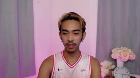 crocodale online show from November 27, 1:46 pm