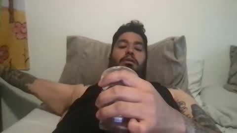 Snapshot of crod452 chatting on February 11, 12:37 am chris online show from February 11, 12:37 am