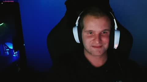 Anderson online show from December 4, 1:36 am