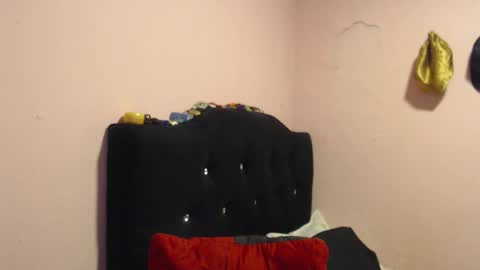 Snapshot of cronos_hot_888 chatting on February 24, 12:25 pm cronos_hot_888 online show from February 24, 12:25 pm