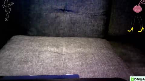 Linda Cross online show from October 23, 2:33 am