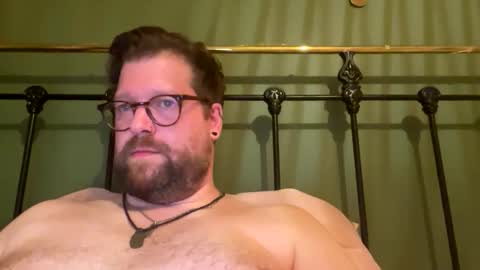 crouchendtiger online show from September 15, 12:21 am