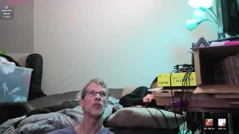 Crownandkat online show from January 18, 9:07 pm