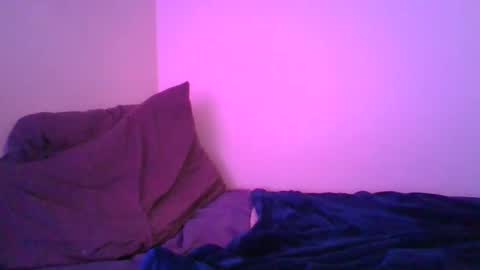 Snapshot of crush380 chatting on December 29, 10:36 pm Crush380 online show from December 29, 10:36 pm