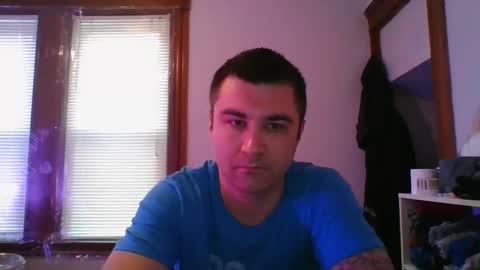 Snapshot of crush380 chatting on January 6, 2:58 pm Crush380 online show from January 6, 2:58 pm