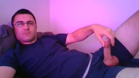 Snapshot of crush380 chatting on January 7, 8:42 pm Crush380 online show from January 7, 8:42 pm