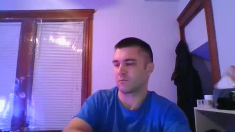 Snapshot of crush380 chatting on February 2, 3:32 am Crush380 online show from February 2, 3:32 am