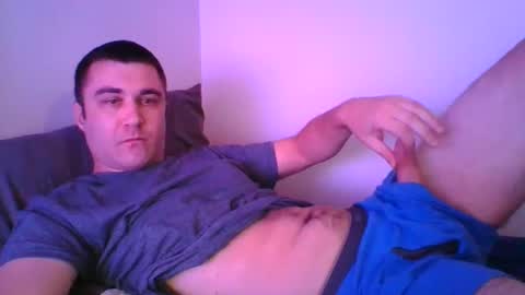 Snapshot of crush380 chatting on February 21, 2:06 am Crush380 online show from February 21, 2:06 am