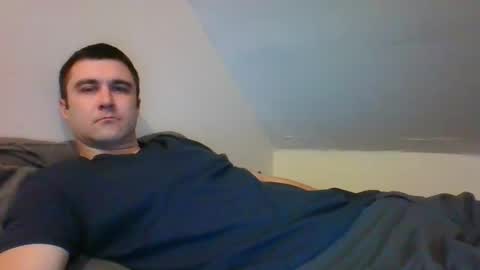 Snapshot of crush380 chatting on March 4, 11:32 pm Crush380 online show from March 4, 11:32 pm