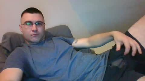 Snapshot of crush380 chatting on March 7, 10:54 pm Crush380 online show from March 7, 10:54 pm