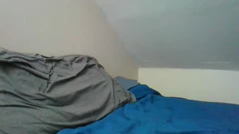 Snapshot of crush380 chatting on March 11, 7:14 pm Crush380 online show from March 11, 7:14 pm