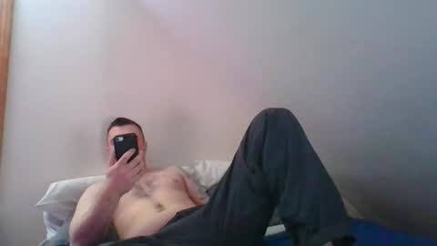 Snapshot of crush380 chatting on February 23, 4:15 pm Crush380 online show from February 23, 4:15 pm