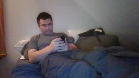 Snapshot of crush380 chatting on April 1, 5:08 am Crush380 online show from April 1, 5:08 am