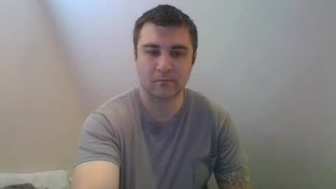 Snapshot of crush380 chatting on April 3, 4:49 pm Crush380 online show from April 3, 4:49 pm