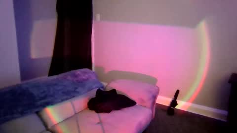 cruz815 online show from March 17, 5:00 am