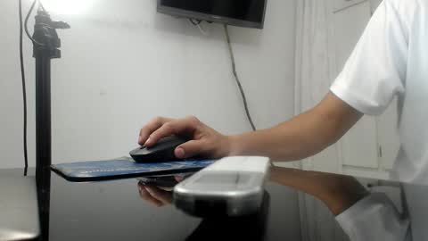 Snapshot of crys_22 chatting on November 10, 1:26 am crys_22 online show from November 10, 1:26 am