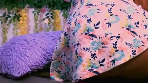 crysrus online show from October 10, 12:31 am