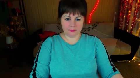 Anna online show from March 19, 7:07 pm