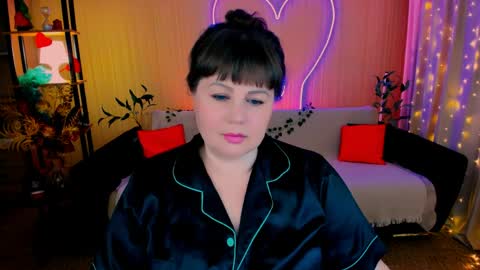 Anna online show from April 10, 7:51 pm