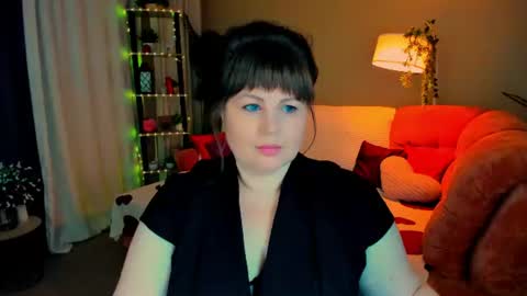 Snapshot of crystaalstaar chatting on June 11, 8:40 pm Anna online show from June 11, 8:40 pm
