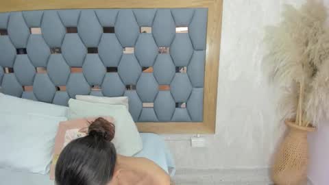 crystal_sm online show from November 24, 3:06 am