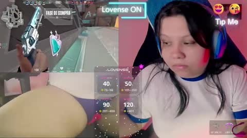 Snapshot of crystal_velvet01 chatting on January 16, 4:28 am crystal online show from January 16, 4:28 am