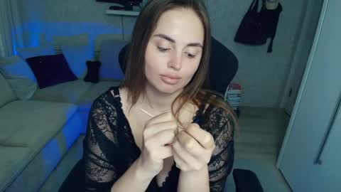 crystalemily online show from May 10, 6:57 pm